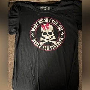 Beautiful disaster t-shirt. ****NOTE**** xl but fits like a medium!!!!